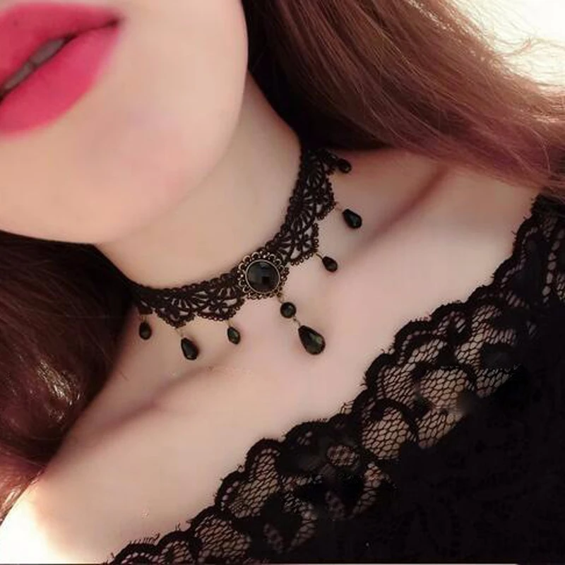 

European Style Fashion Vintage Gothic Multi-Layer Crystal Lace Choker Necklace