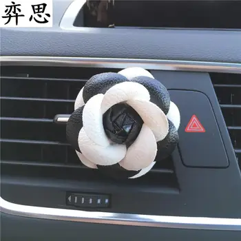

Classic black and white flowers Car perfume Ladies car styling Exquisite air conditioning accessories Camellia car air freshener