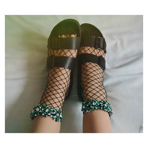 5 Colors.Women’s Harajuku Colorful Glitter Five-pointed Star Rhinestone Fishnet Socks.Sexy Lady Mesh Nets Stars Ankle Socks Sox