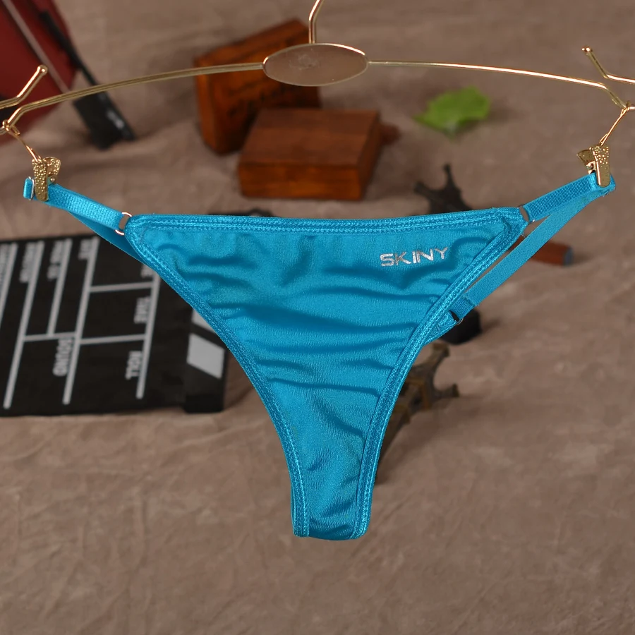 Синие стринги. Синие стринги. Marks spencer трусы синие. Голубые стринги женские. Синие стринги.