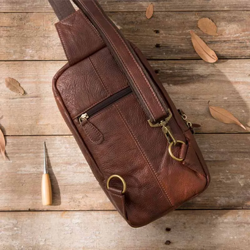 AETOO New retro male chest Baotou layer leather casual large capacity leather oil leather men's bag chest bag male