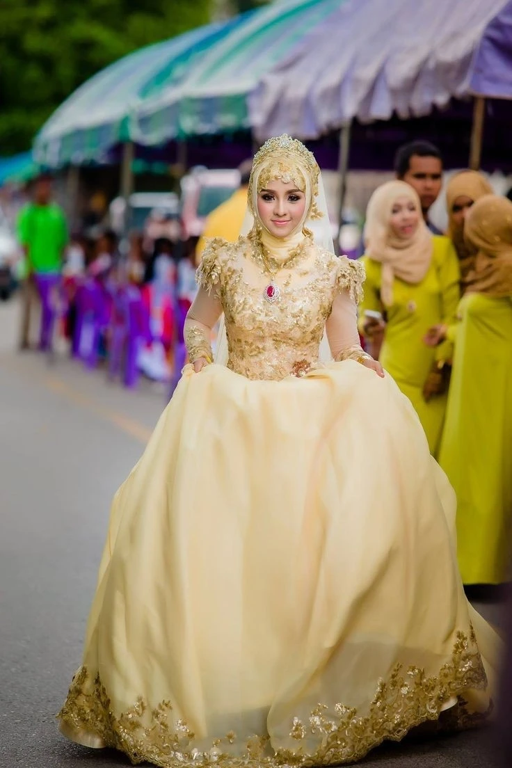 Золотое мусульманское свадебное платье с длинным рукавом, бальное платье с длинным рукавом, с высоким воротом, с кружевной аппликацией