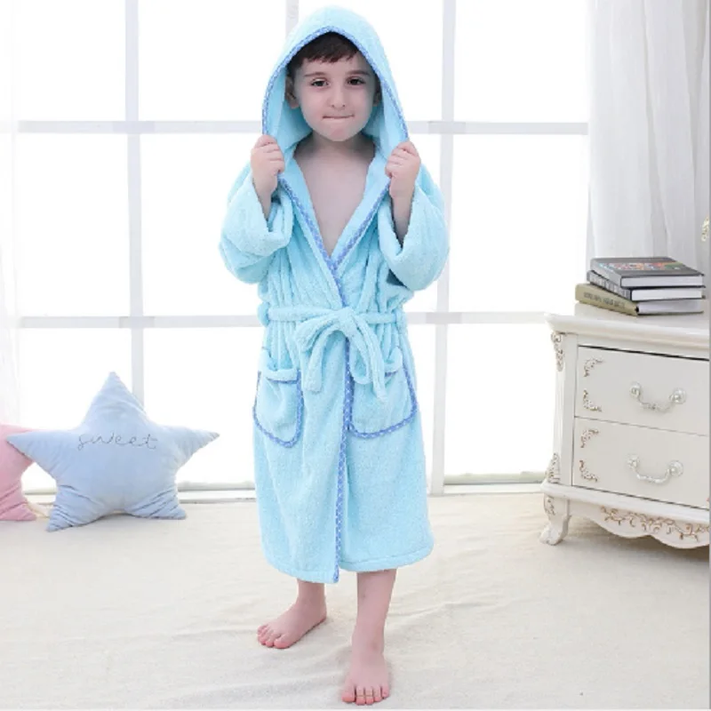 Банный халат для мальчиков и девочек возрастом от 2 до 8 лет, банное полотенце с капюшоном для малышей, банный халат для малышей с рисунком из мультфильма фланелевая детская одежда