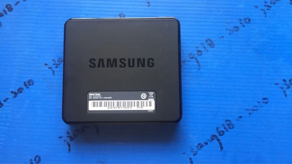 Подставка для смартфона Samsung ПК XE500T1C XE700T1C новая в коробке|Подставки планшетов| |