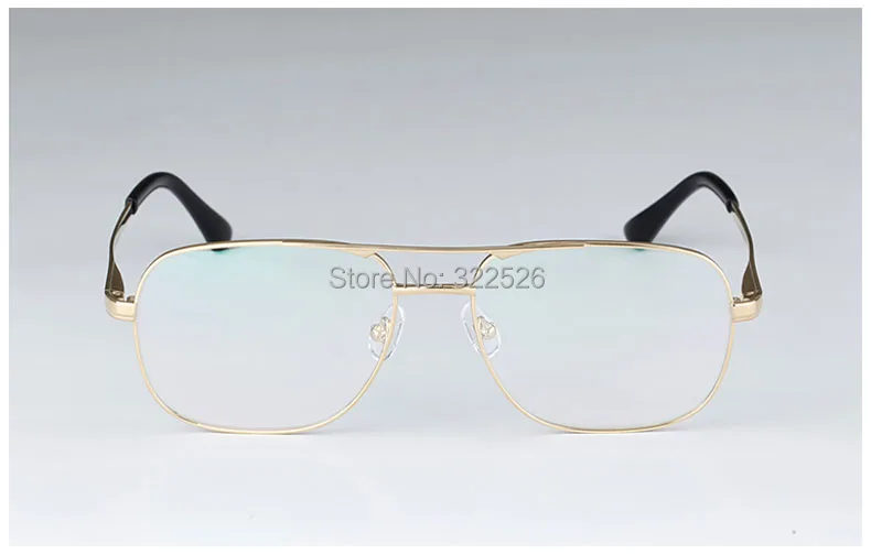 D81031-golden1x790