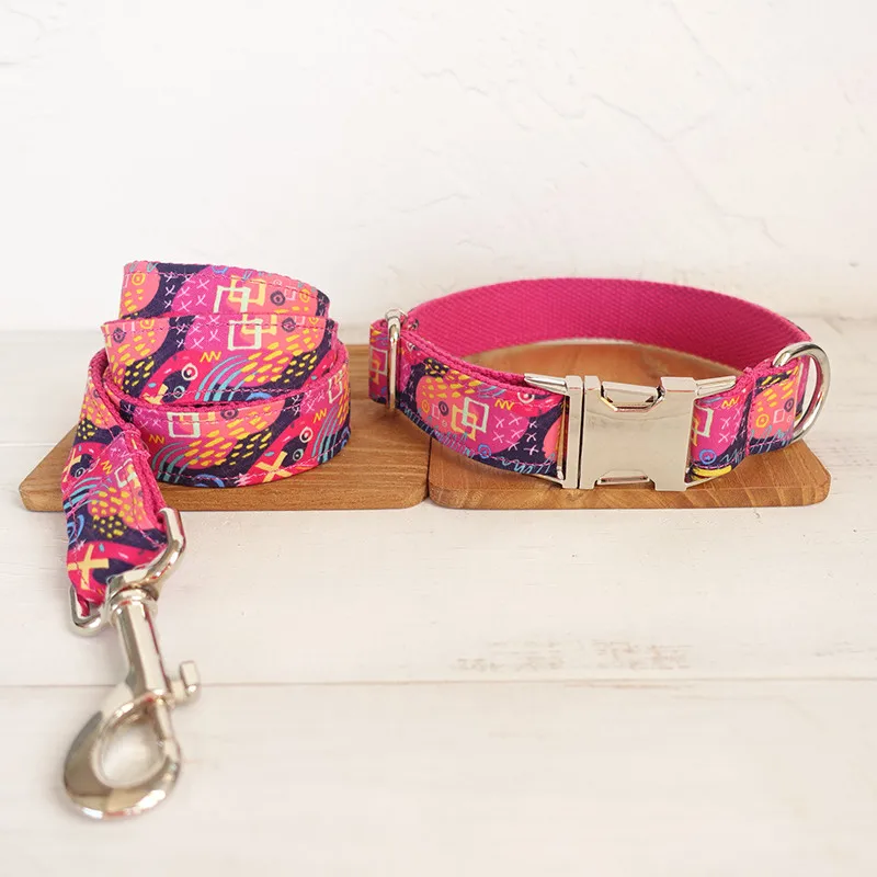 Роскошный розовый ошейник для собак KEK, индивидуальный дизайн, граффити, прочный ошейник для маленьких и средних собак, чихуахуа, бульдога - Цвет: collar leash