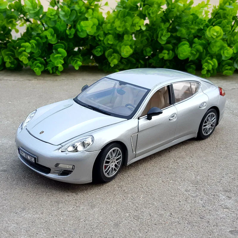 1:18 моделирование сплава спортивный автомобиль модель для Panamera с рулевым колесом