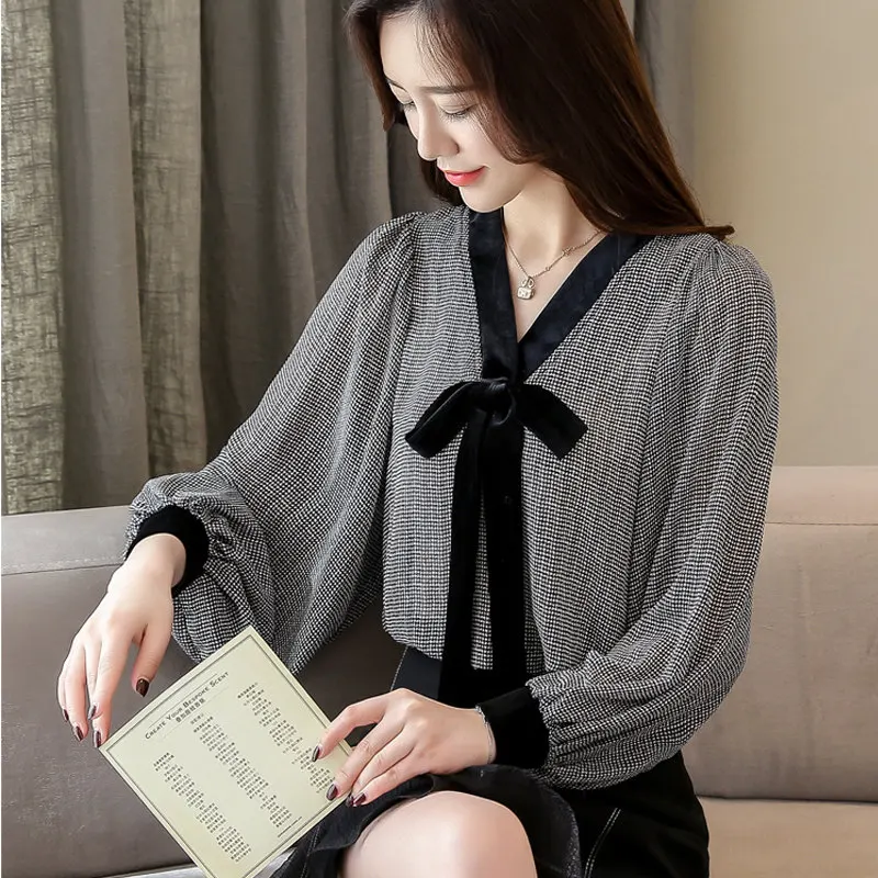   üũ   ,   v 콺,   콺, 2019