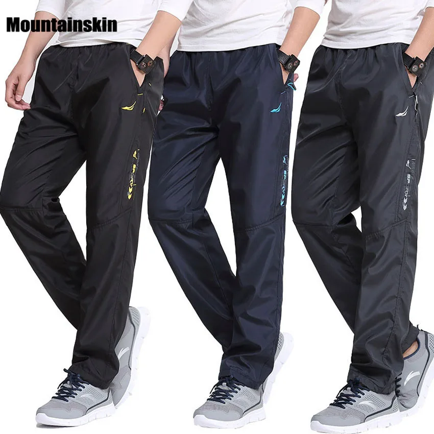 Штаны быстро. Широкие спортивные брюки мужские. Daily штаны. Спортивные брюки мужские. Штаны быстро.