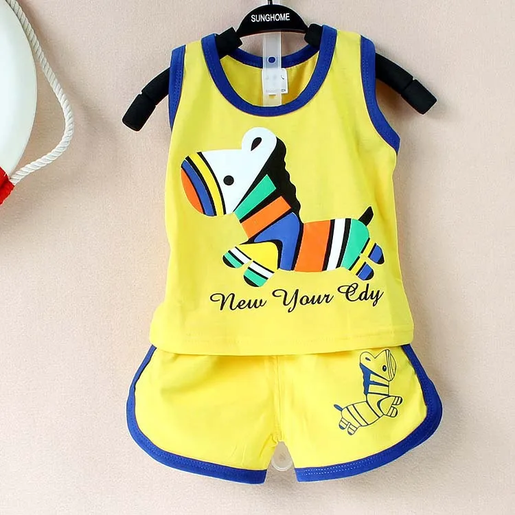 2017 New summer baby clothing set cotton Cute pattern Vest & shorts baby boy clothing sets 0-2 year baby suit set baby clothes