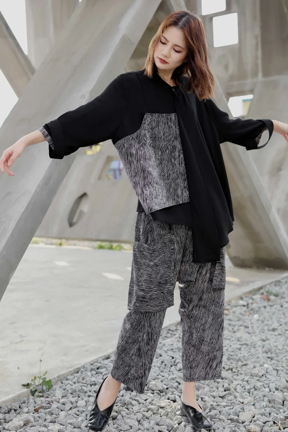 Deux Printemps Rayé Et Femme Haut 2019 Nouveau D'été Pantalons Pièces Personnalité Grande Ensemble Black Taille Asymétrique Suspendus qwORCHE