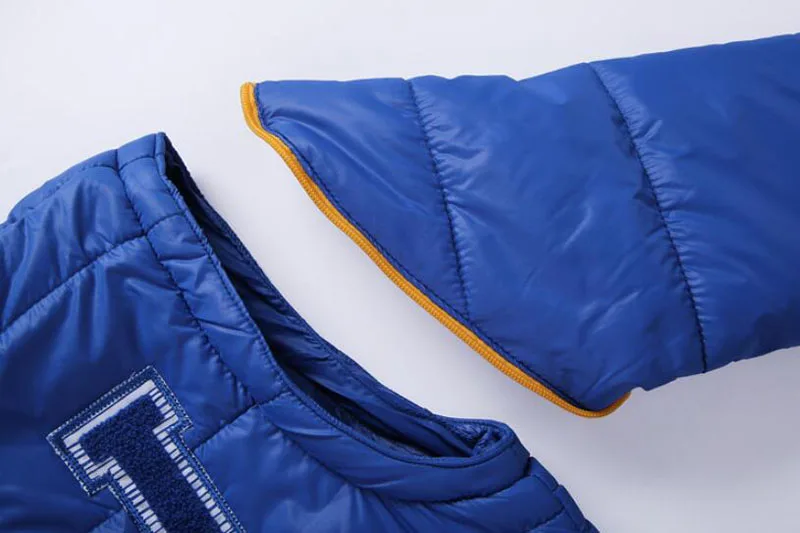 Верхняя одежда; ветровка; ветрозащитное пальто; жилет для мальчиков; пальто со съемными рукавами-крылышками; сезон осень-зима; детская куртка с капюшоном для мальчиков