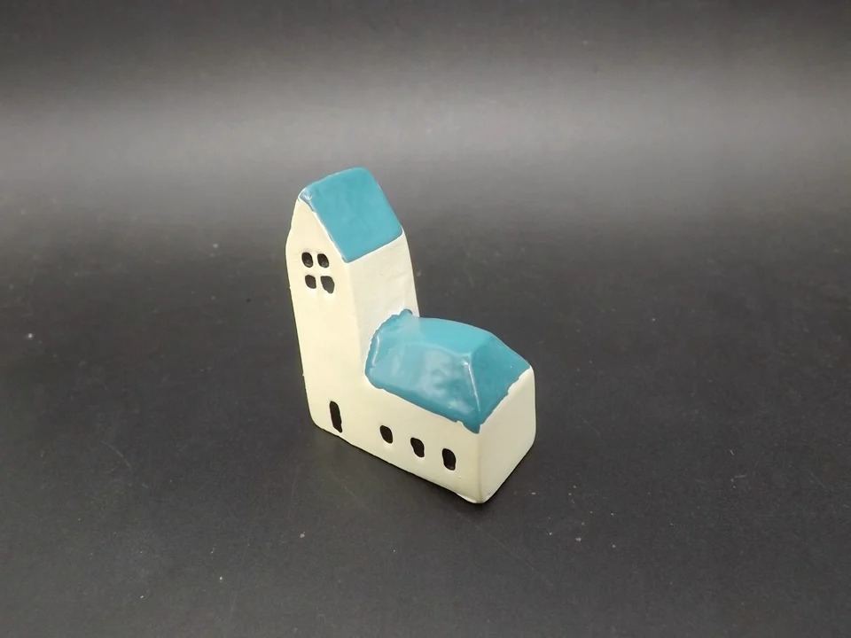 Tiny-B002 (7)