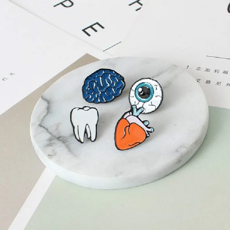 

Cute Cartoon Brooch Pin Brain Heart Eye Tooth Metal Brooch Button Pins Girl Gift collar Fashion Jewelry Accessories