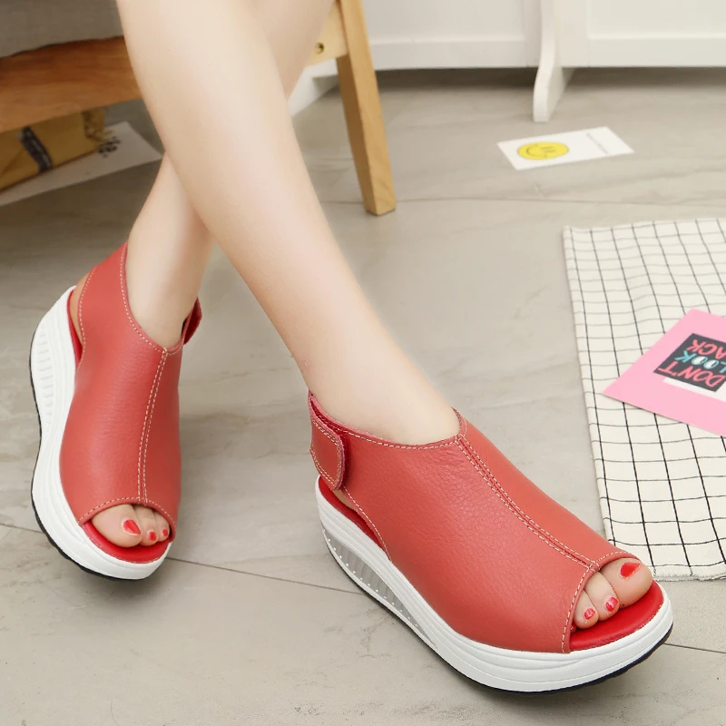 

2019 Summer Women Sandals Platform Wedges Sandals Leather Swing Peep Toe Casual Shoes Women Walk Shoes Flats