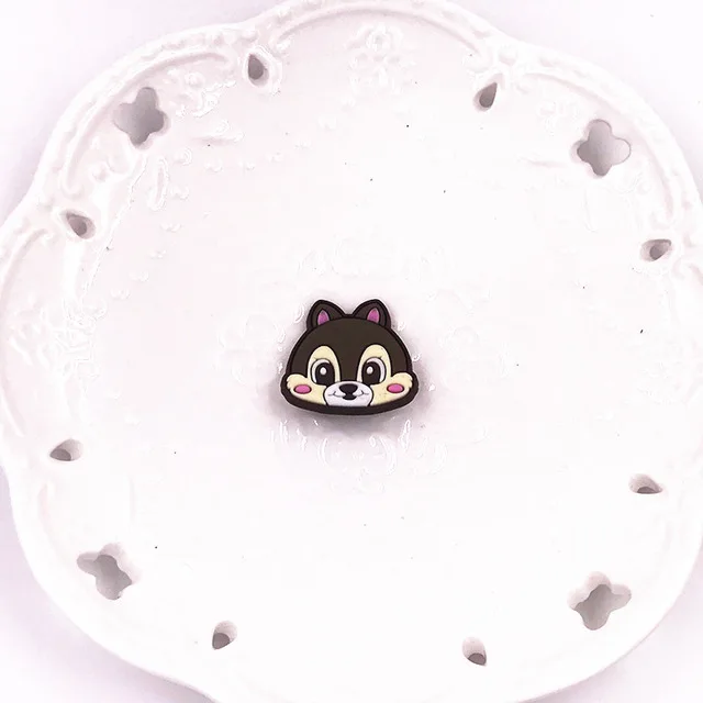 1PCS-Cute-Bear-Dog-Mickey-Minnie-Badges-Pin-Kawaii-Cartoon-Icon-Badges-Buttons-Pins-Badges-Bags.jpg_640x640 (2)