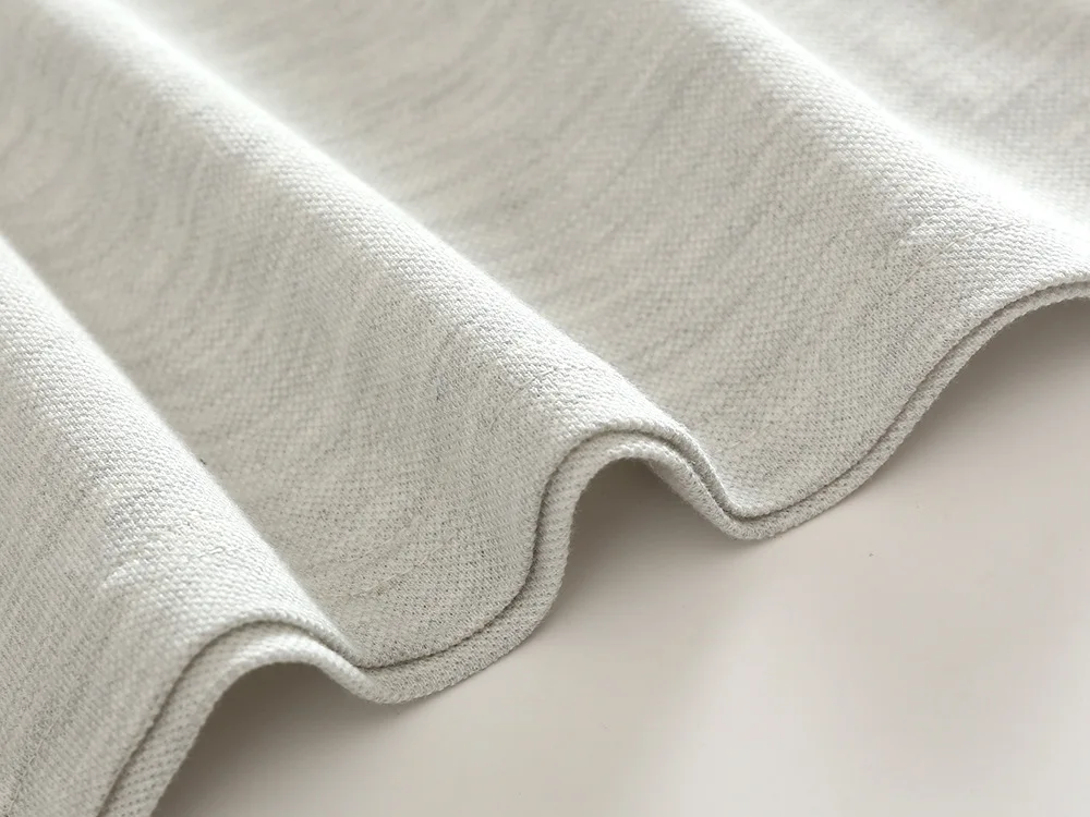 4531660929_2068599042