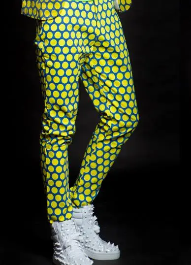 Модные Для мужчин личности Polka Dot серии тонкий Повседневное штаны шоу на сцене Для мужчин брюки костюм аксессуар