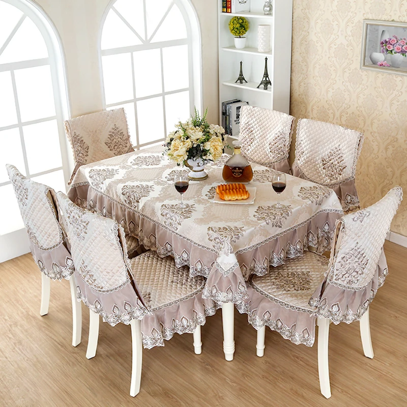 150 x 200cm Table Cloth + 4x Chair Dressing or 6x Chair Dressing