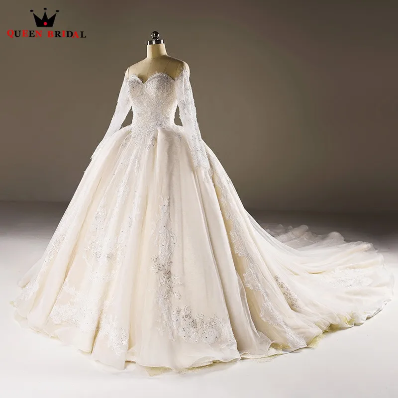 fluffy princess wedding dress