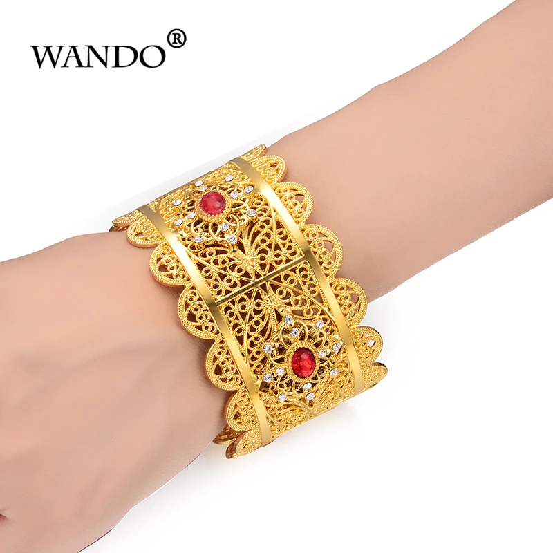 WANDO Hot canopen Big Surface Width Women манжеты крутой золотой цвет Exagerated tyle для женщин ювелирный
