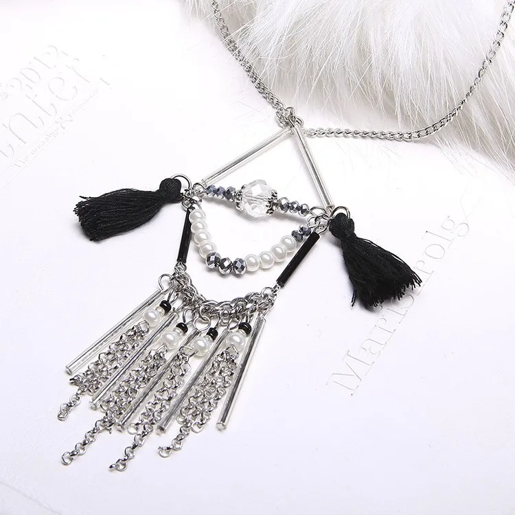 YXN-10224 fashion original style alloy tassel with glass beads  decorated green electroplating pendant necklace