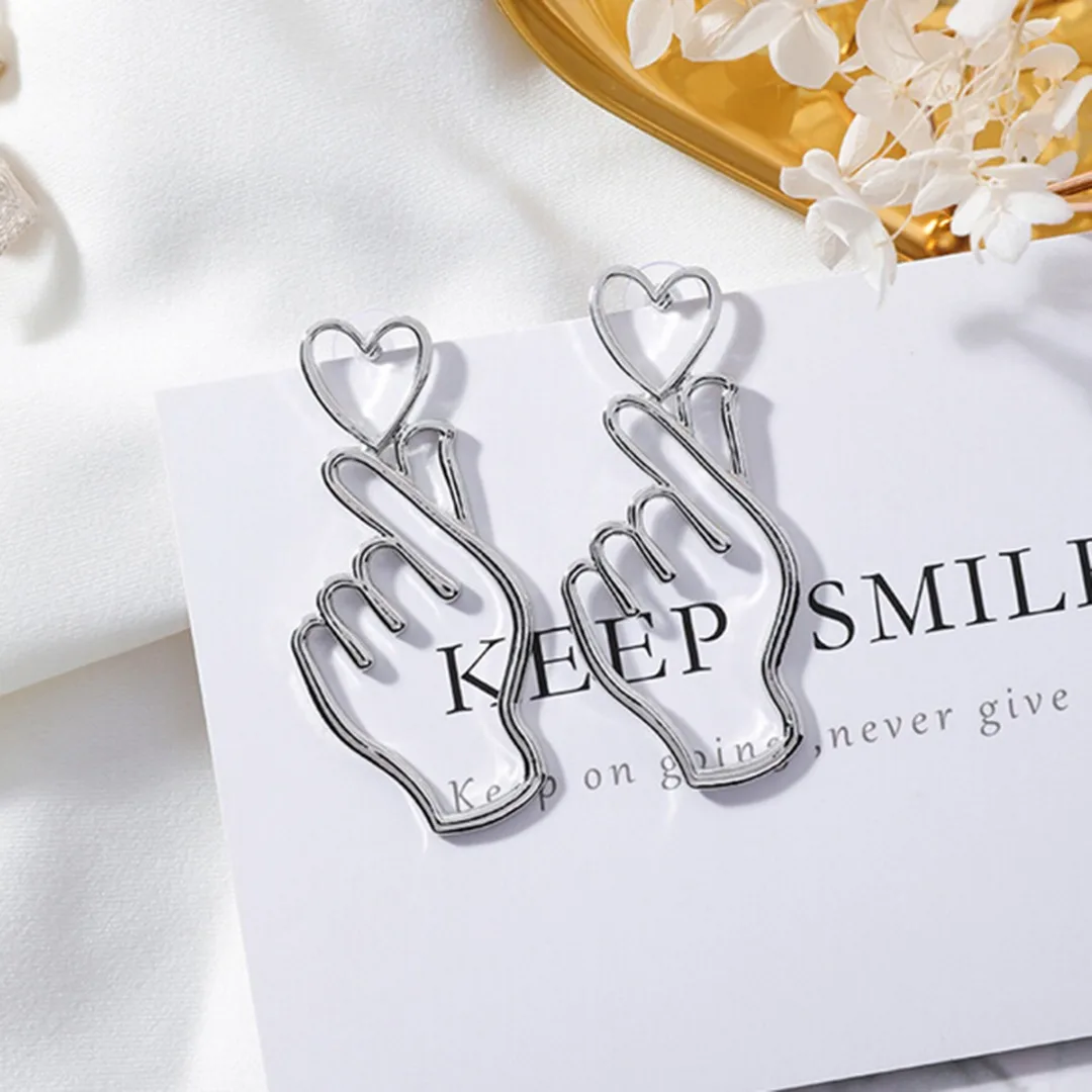 Hollow Charms Women Cute Hand Gesture Korean Earrings Stud Gold/Silver Chic Love Heart Outline Ear Stud Fashion Jewelry Gifts