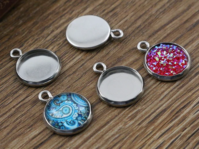 20pcs 12mm Inner Size Stainless Steel Material Simple Style Cabochon Base Cameo Setting Charms Pendant Tray (A2-48) 20pcs 12mm Inner Size Stainless Steel Material Simple Style Cabochon Base Cameo Setting Charms Pendant Tray (A2-48)