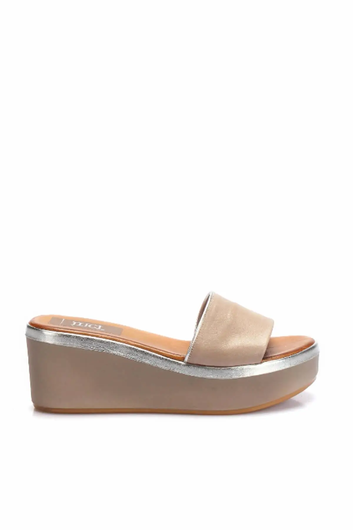 

Pearl Genuine Leather Light Pink Women 'S Slippers 120130005428
