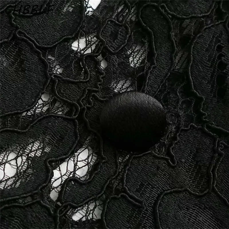 10581511299_486011560
