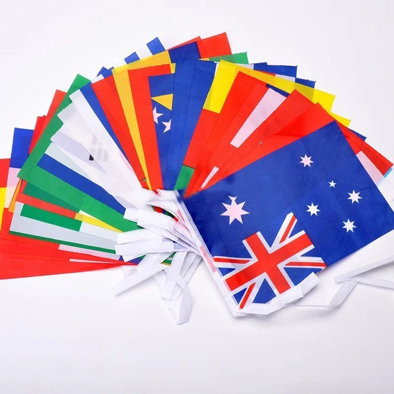 

32 striker qualifiers team flag Bar fans decorated 32 strong watermark double-sided fade string flags