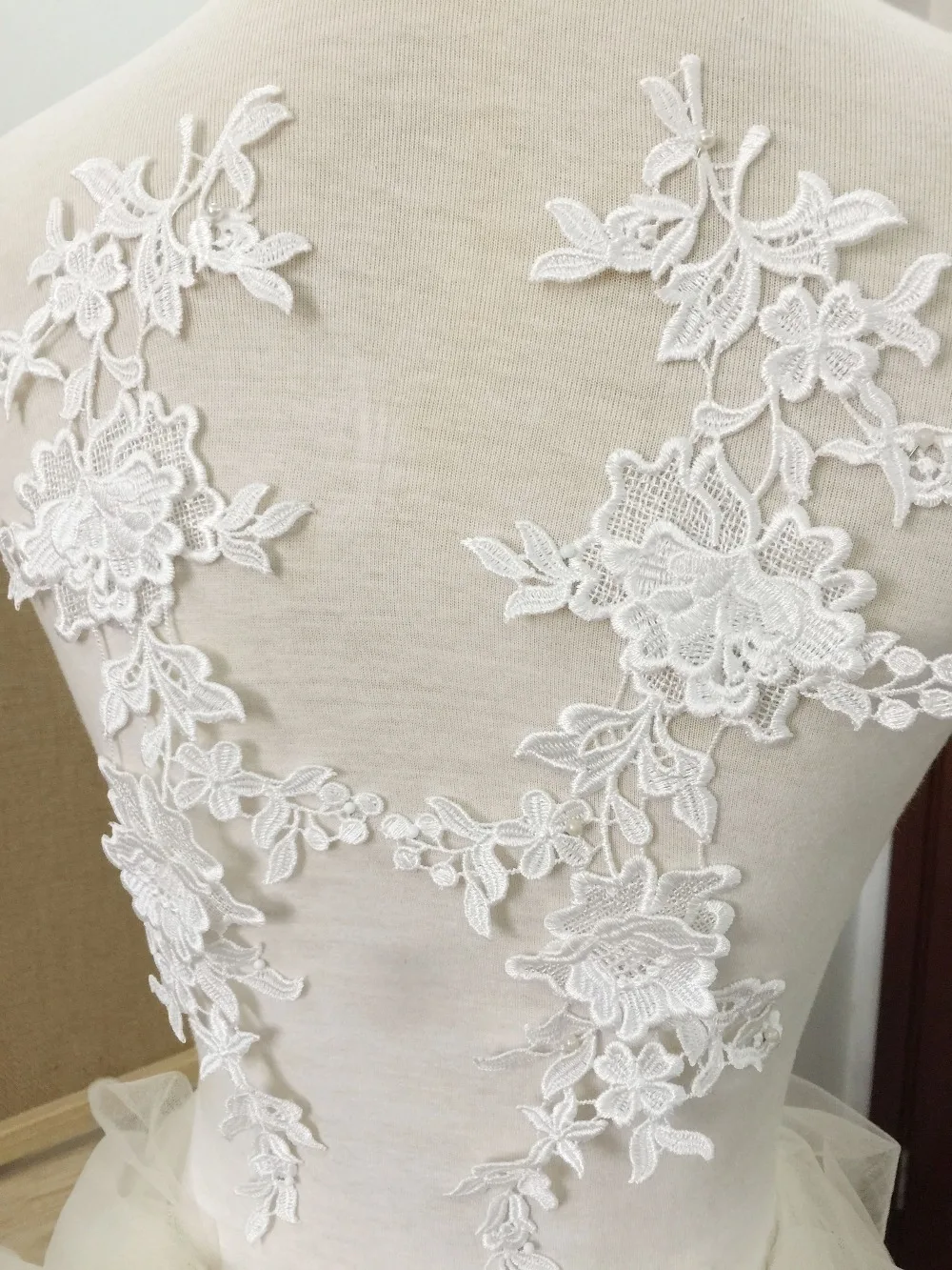 

2 Pairs 3D Guipure off White flower lace applique, water soluble lace motif, Lace flower, bridal dress lace pacth 12 x 32 cm