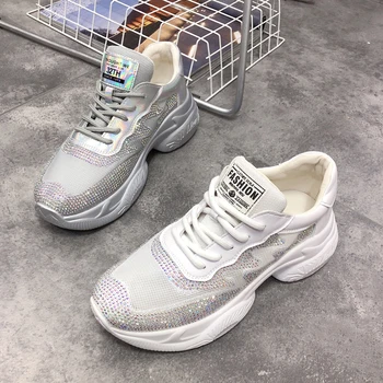 

Spring new simple small fresh rhinestone thick bottom increased old shoes female breathable mesh running shoes