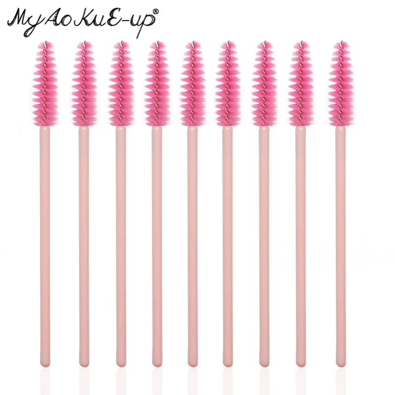 8 Races De Chat Avec Une Tête Plate Ou Aplatie