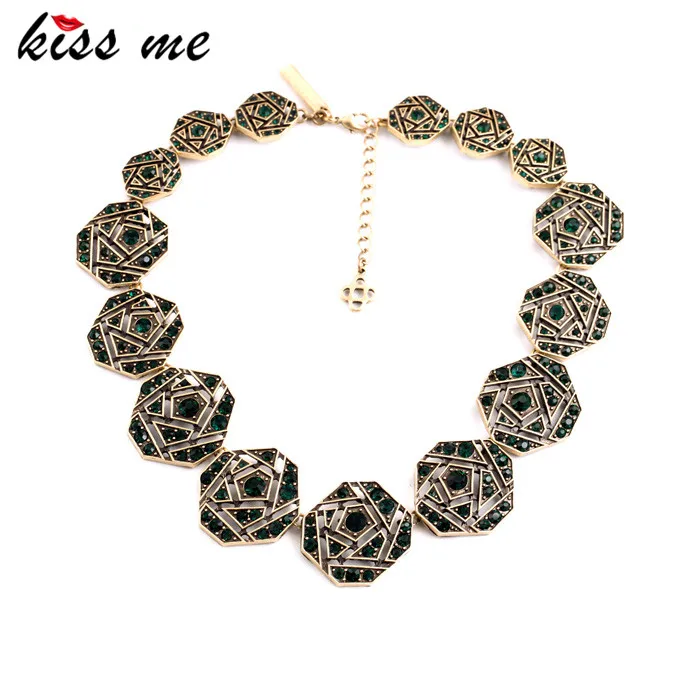 

Retro Style Imitation Emerald Transparent Crystal Jewelry Women Accessories Statement Necklace KISS ME