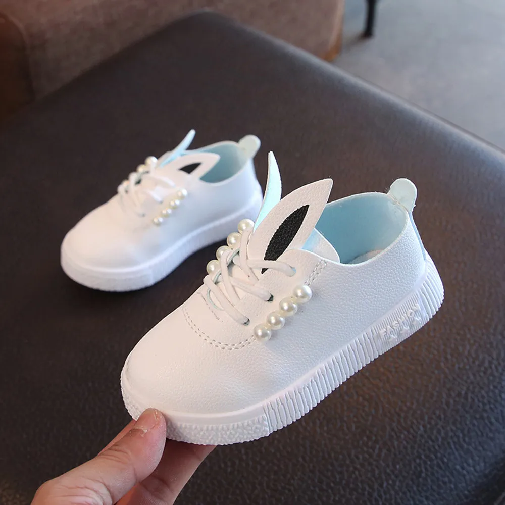 Зимние кроссовки для маленьких девочек; повседневная обувь с милыми жемчужинами и кроличьими ушками для маленьких девочек; осенние детские кроссовки 11,11 года