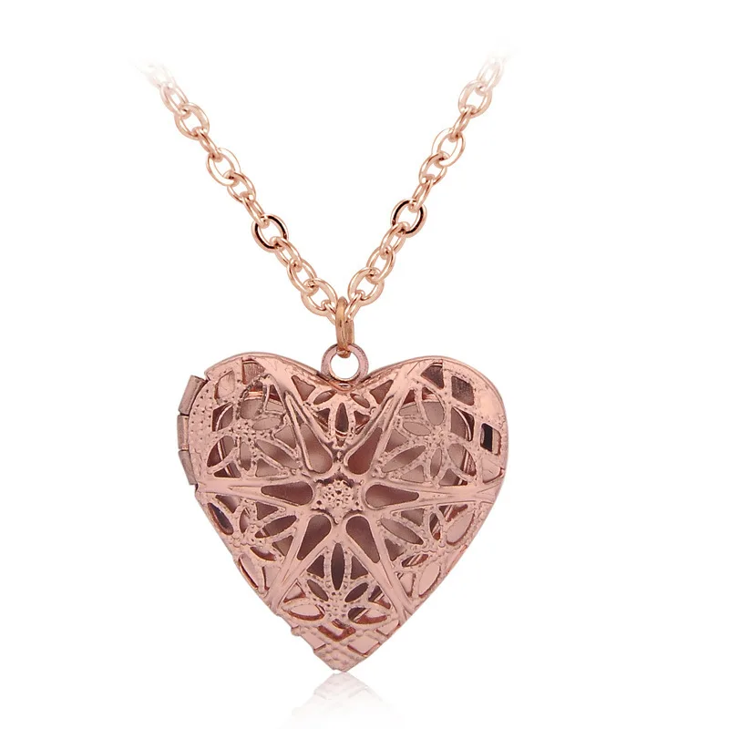 3292672367_1864992980