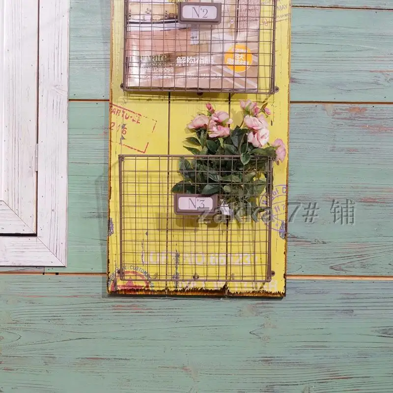 لوفت الأمريكية الرجعية للقيام القديمة الحديد المطاوع جدار خزانة بار مقهى مجلة الرف/رفوف