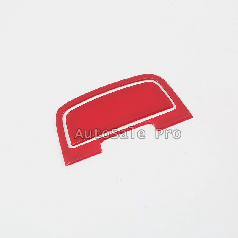 (Только для европейской модели автомобиля) Внутренняя крышка кнопки