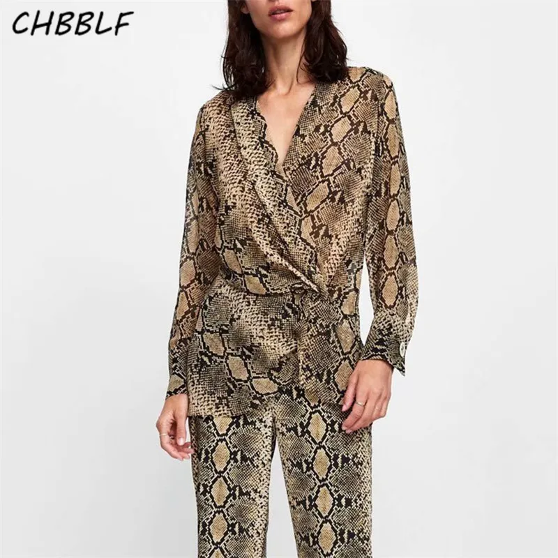 9331761215_486011560