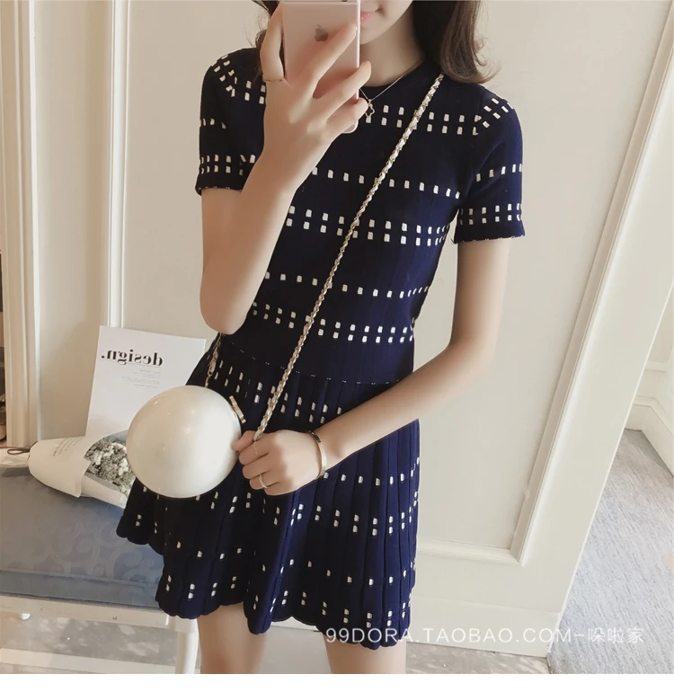 women's sets New Fashion Women's Spring Thin Knitted Striped Crop Top and Mini Skirt Suit Set Two-piece Girl's Skirt Summer Clothing Sets sweat suits women