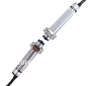 

Quality E3F1-3DP1.3L M12 Correlation type photoelectric switch three-wire DC PNP normally open detective distance 3m