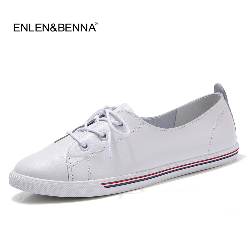 

2017 New Autumn Genuine Leather Women Shoe Creeper White Soft Soled Pointed Toy Preppy Style Lace Up Loafers Flat Embosses Shoes
