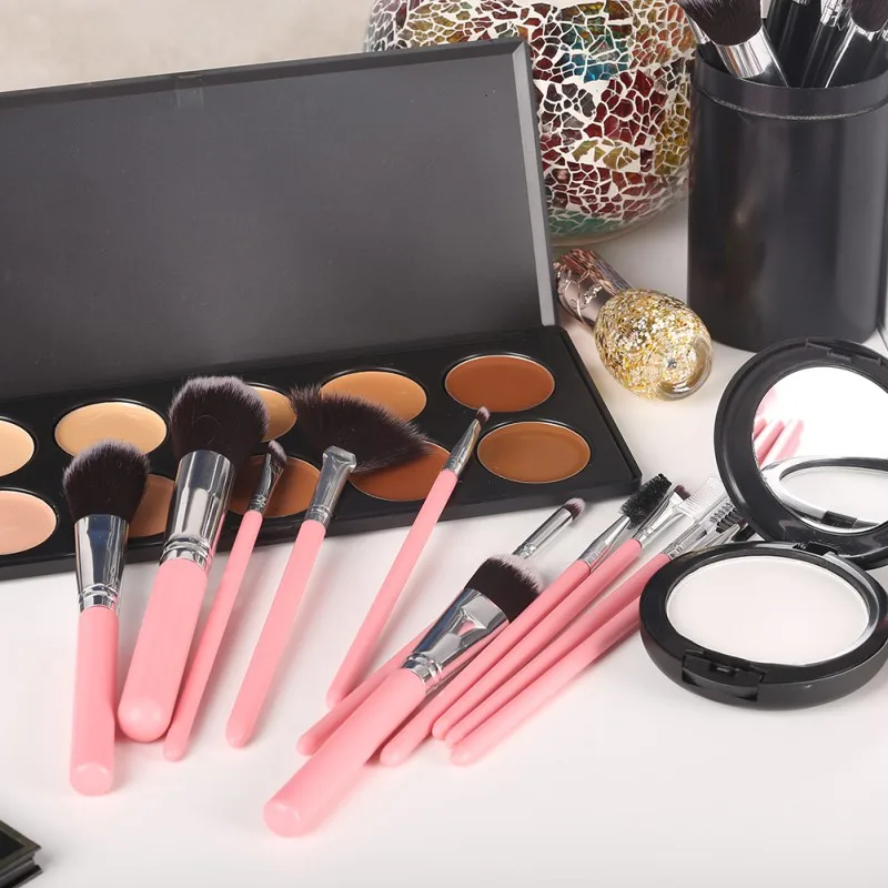 Makeup Brushes 12PCS Set in Leather Cup Holder Case