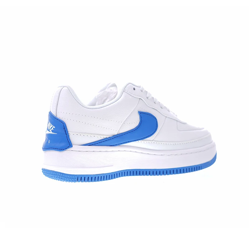 نايك سلاح الجو 1 المهرج XX أصيلة المرأة التزلج أحذية مريحة في الهواء الطلق أحذية رياضية مصمم الأحذية AO1220