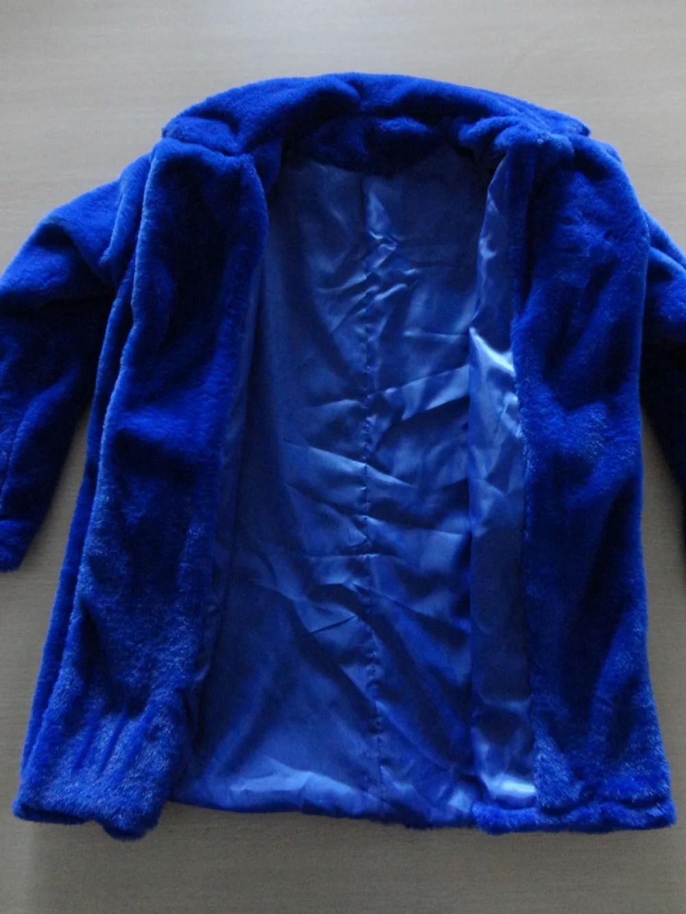 Зимнее женское длинное пальто из искусственного меха, свободные топы, толстая плюшевая верхняя одежда с отложным воротником, женское теплое пальто с мехом размера плюс