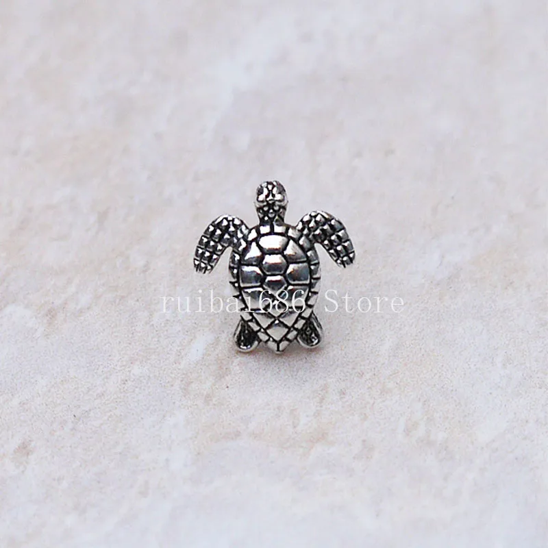 

2pcs Turtle Cartilage 16ga Tragus Helix Earring Body Jewelry 316L Surgical Stainless Steel Body Jewelry