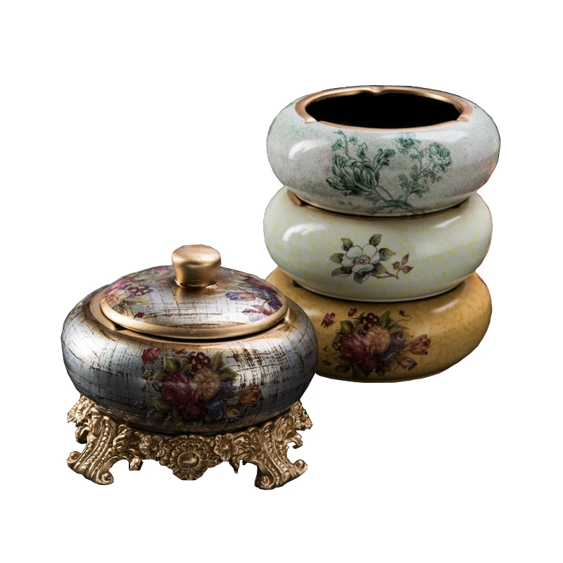 

Creative Resin Ashtray Lid Storage Box Retro European-style Garden Home Decoration Living Room Personalized Luxury Coffee Table