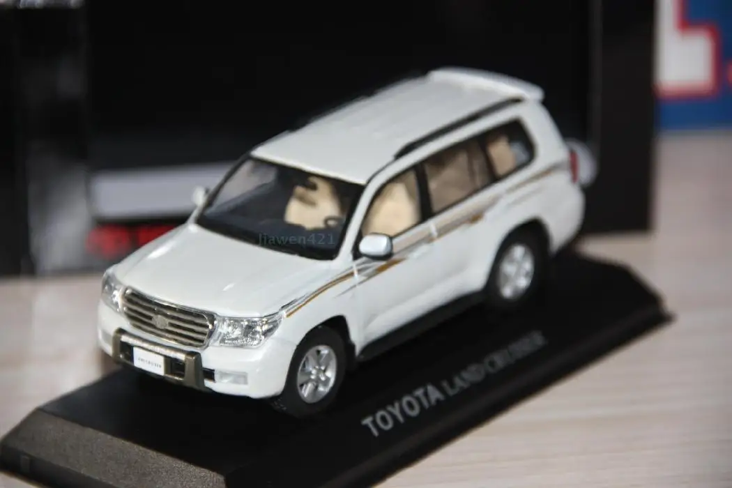 JC 1:43 игрушечный автомобиль TOYO TA LAND CRUISER VXR V8 LC200 из металлического сплава игрушки