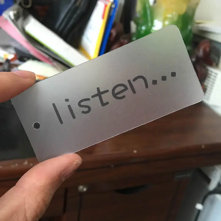 custom printed plastic tags